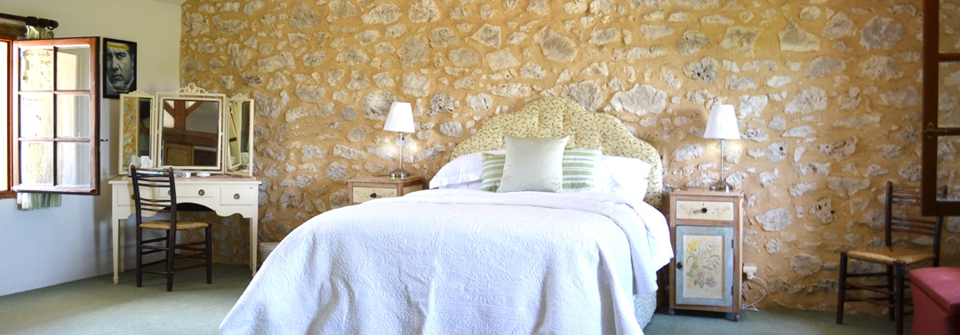 Bergerac farmhouse rental Master bedroom